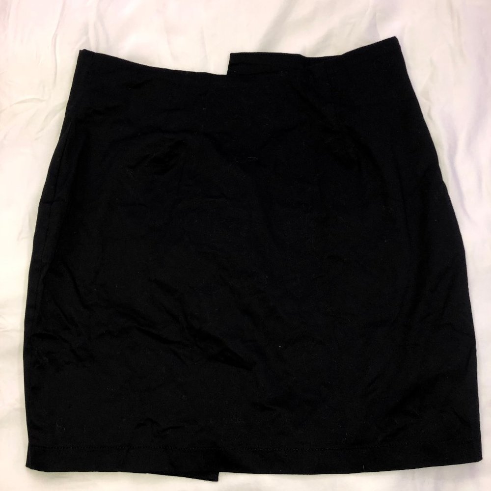 Revolve - superdown: Tova Mini Skirt - Picture 3 of 5